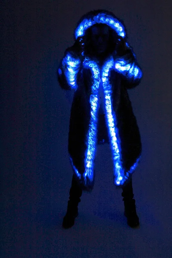 Men's LED Desert Warrior Coat in "Just The Tip-Navy"