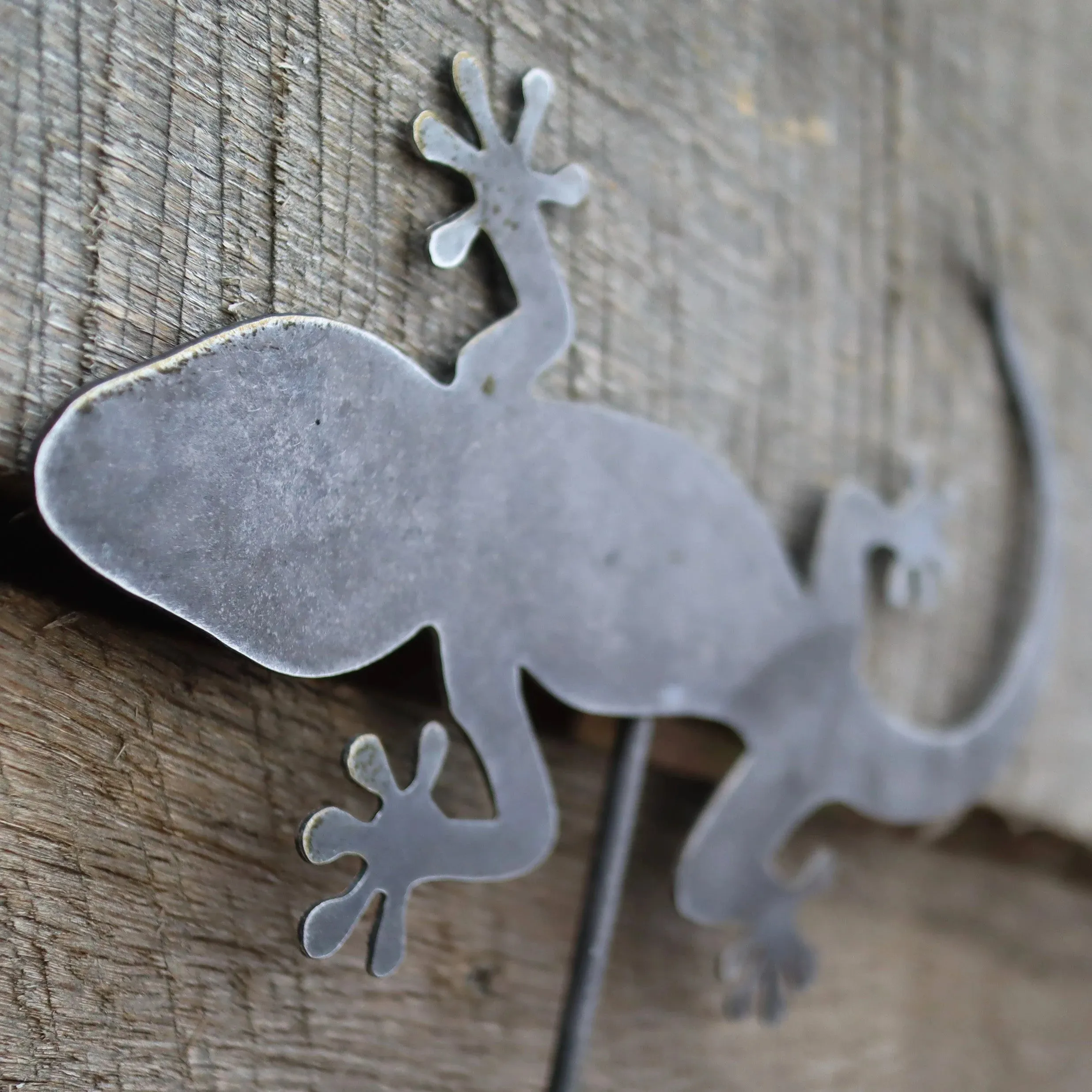 Metal Lizard Garden Stake - Steel Gardening Decor - Gecko Yard Art Marker - Free Shipping