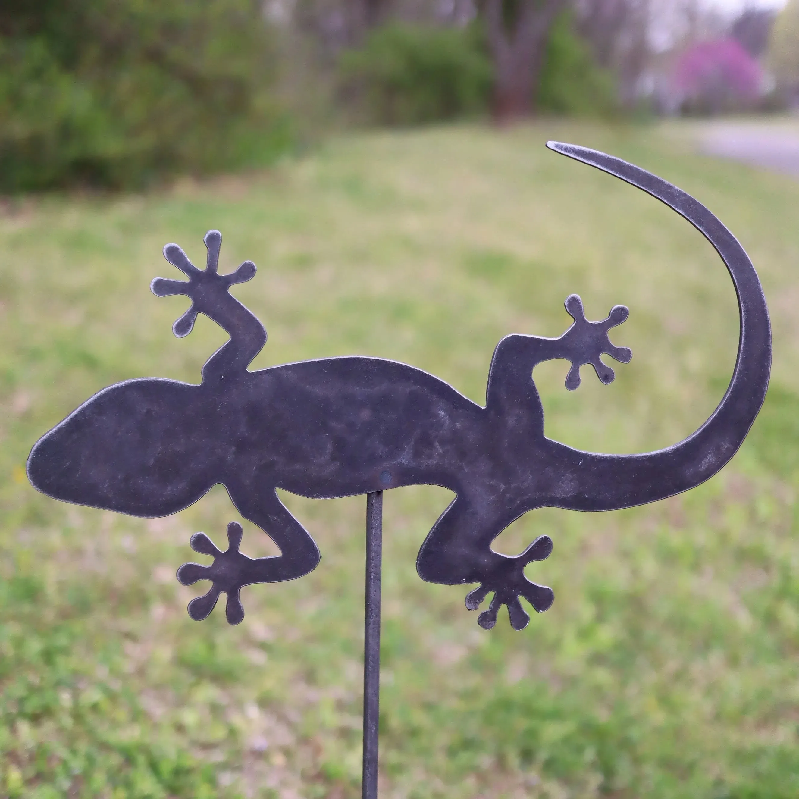 Metal Lizard Garden Stake - Steel Gardening Decor - Gecko Yard Art Marker - Free Shipping