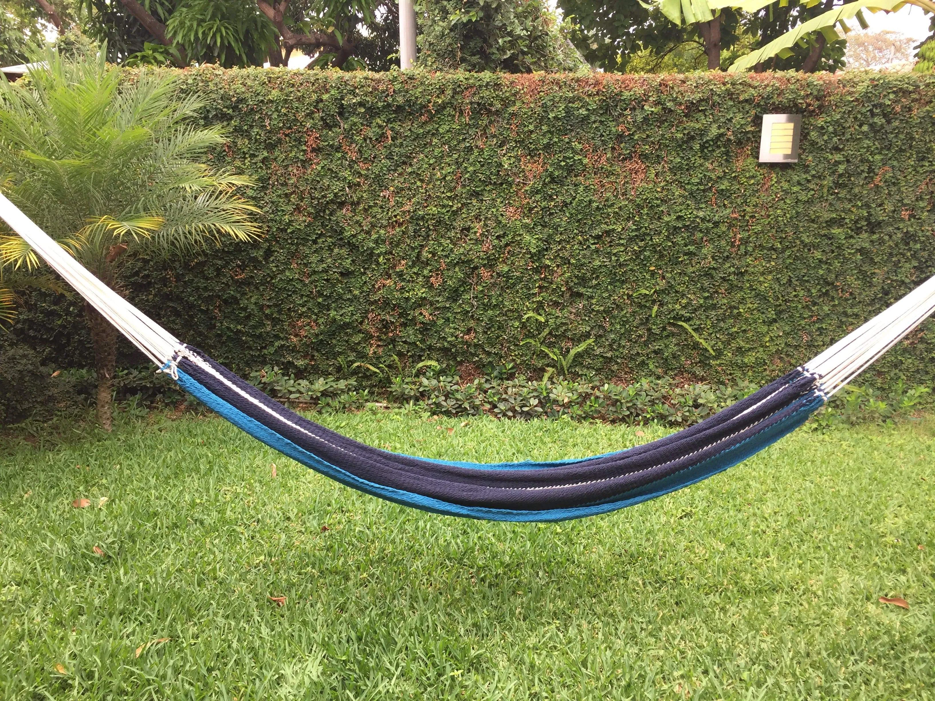 Nicaraguan Hammock with Eco-Friendly Bamboo Stand