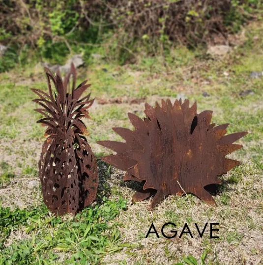 Pineapple Metal Yard Art Sculpture - Metal Sculpture - Succulent Sculpture