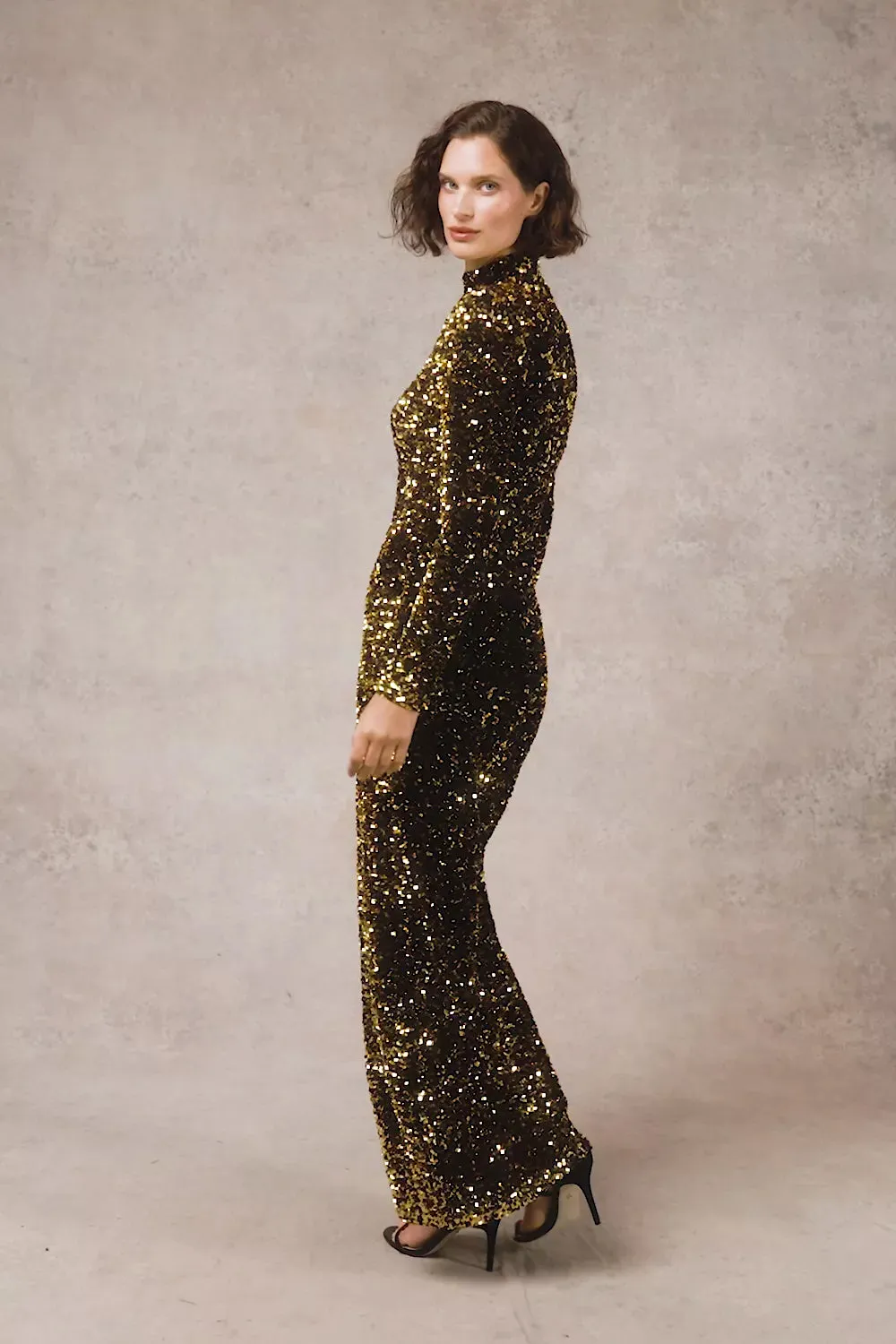 Victoria Sequin Maxi Dress (Gold Sequin)