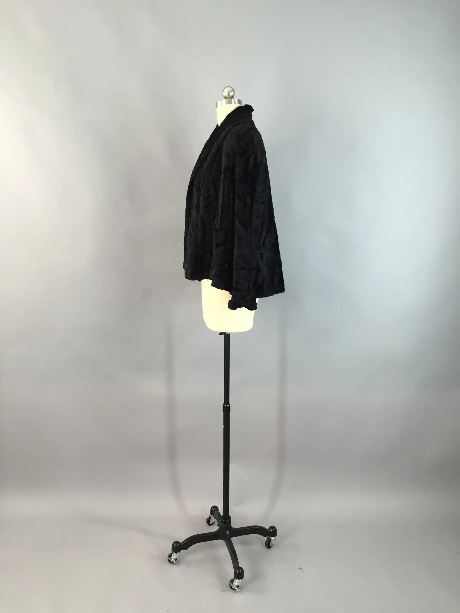 Vintage 1940s Fur Jacket / Swing Coat